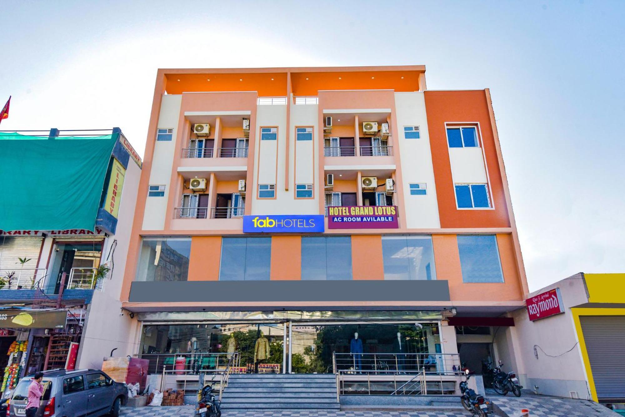 Fabhotel Grand Lotus Jaipur Bagian luar foto